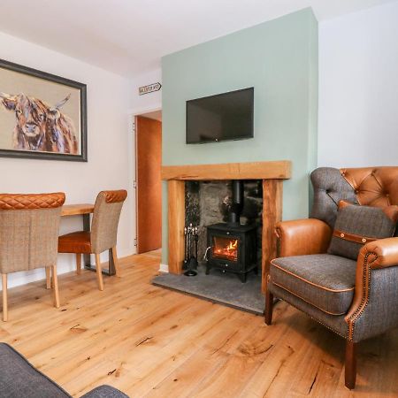 Gairnlea Cottage バラター エクステリア 写真